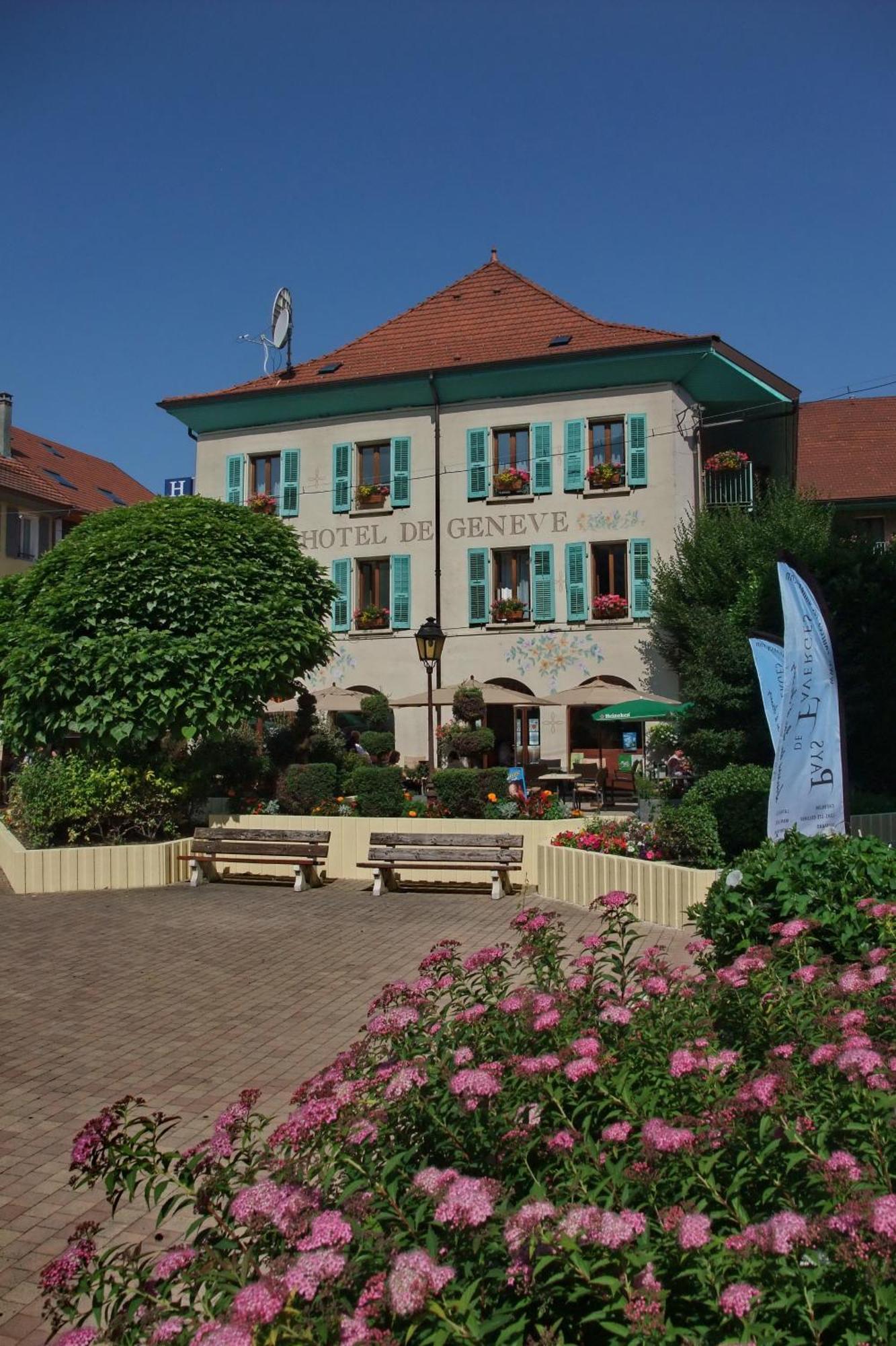 Hotel De Geneve Et Restaurant , Faverges-Seythenex 外观 照片